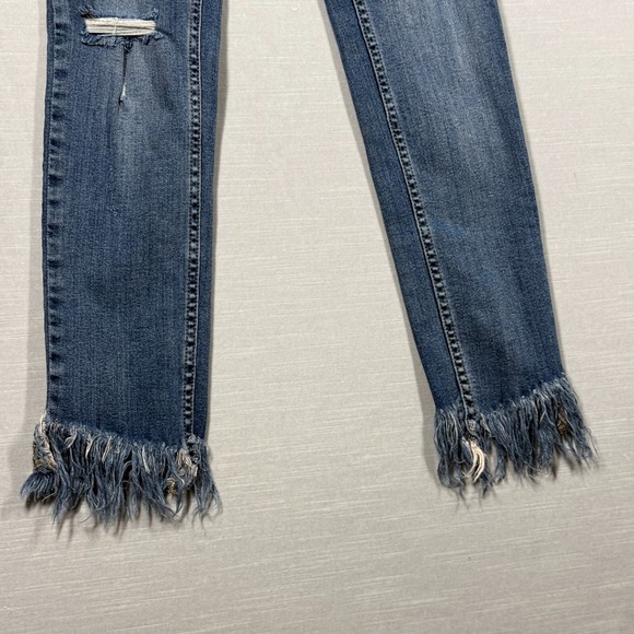 Free People Jeans Womens 26W Blue Fringe Distressed Pants Denim Boho Skinny - Picture 4 of 12